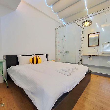 Honey House Tainan Bed & Breakfast エクステリア 写真